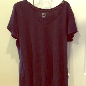 Navy cotton v-neck T-shirt